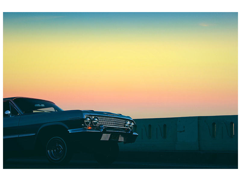 canvas-print-vintage-car-in-the-evening-light