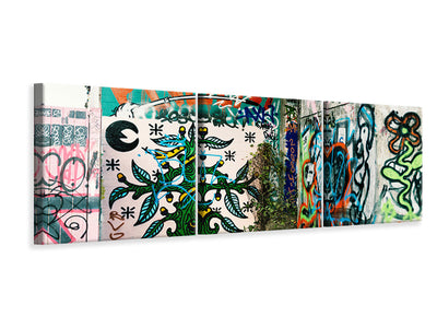 panoramic-3-piece-canvas-print-graffiti-in-the-backyard