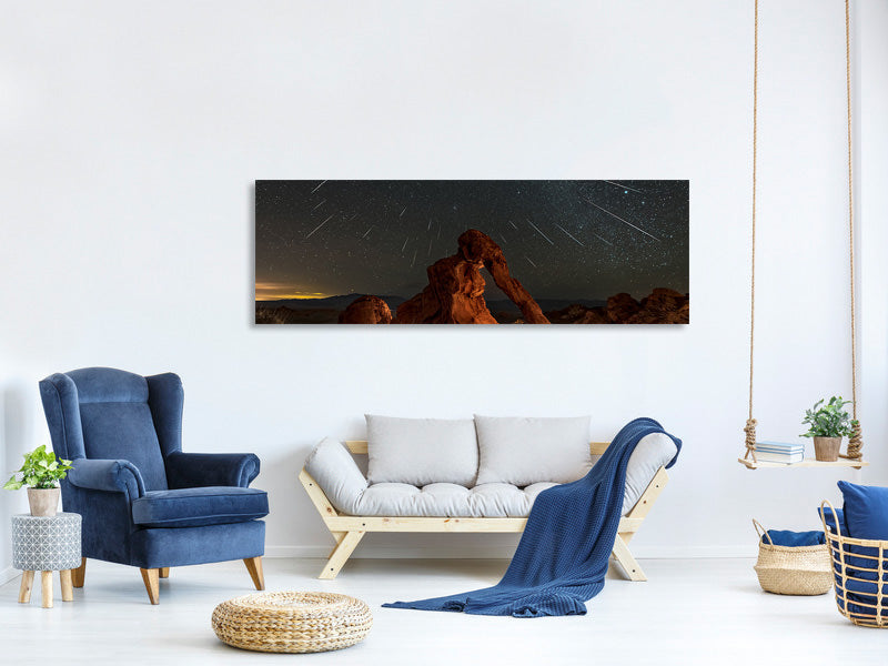 panoramic-canvas-print-geminid-meteor-shower-above-the-elephant-rock