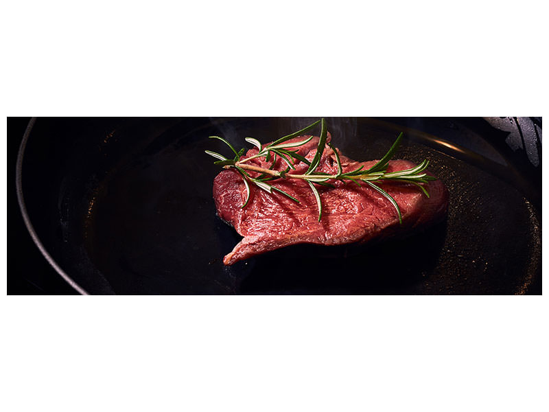 panoramic-canvas-print-meat-in-the-pan