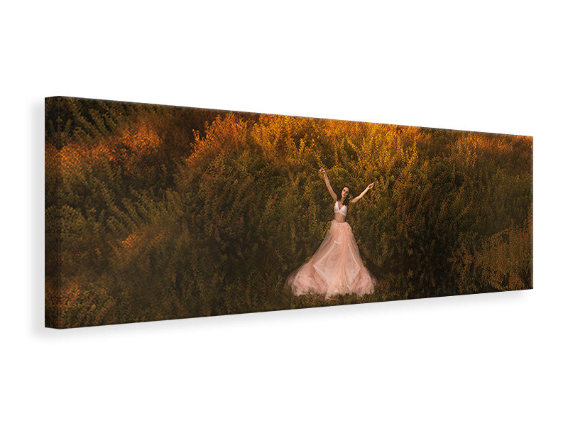 panoramic-canvas-print-natalia-in-the-field