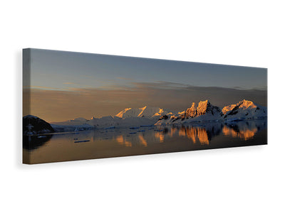 panoramic-canvas-print-peaceful-antarctic