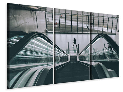 3-piece-canvas-print-at-the-airport