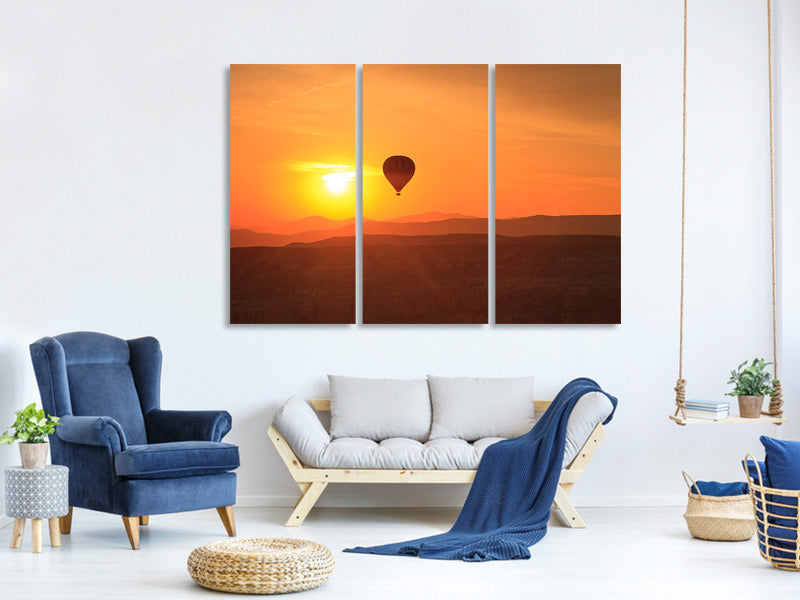 3-piece-canvas-print-hot-air-balloon-at-sunset