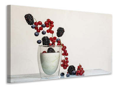 canvas-print-yogurt-with-berries